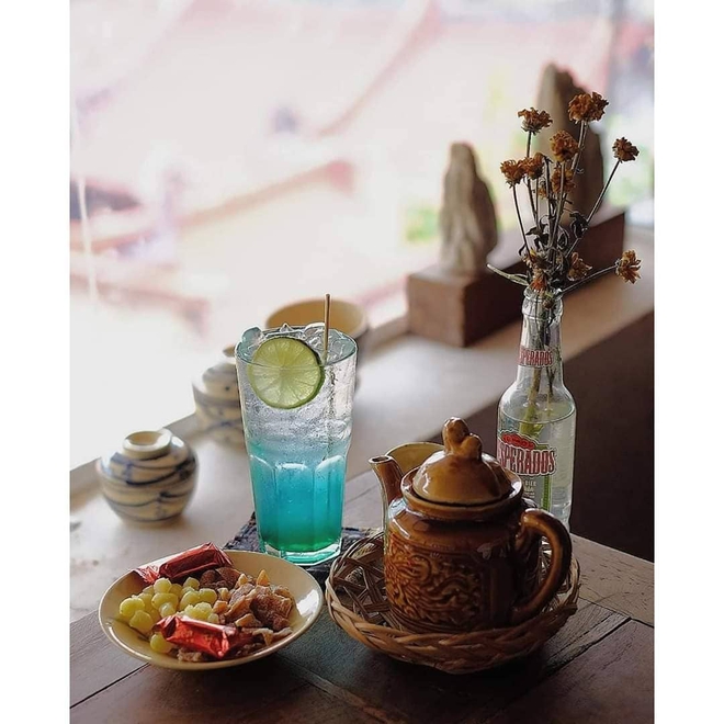 TP.HCM có 4 quán cà phê “bán vé” quay về tuổi thơ: Có đủ từ xí muội, kẹo C, mì trẻ em đến trò chơi điện tử chứa chan kỉ niệm  - Ảnh 31.