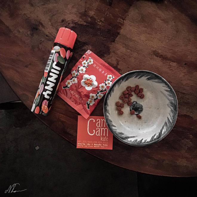 TP.HCM có 4 quán cà phê “bán vé” quay về tuổi thơ: Có đủ từ xí muội, kẹo C, mì trẻ em đến trò chơi điện tử chứa chan kỉ niệm - Ảnh 33. TP.HCM có 4 quán cà phê “bán vé” quay về tuổi thơ: Có đủ từ xí muội, kẹo C, mì trẻ em đến trò chơi điện tử chứa chan kỉ niệm - Ảnh 33.