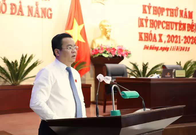  Bãi nhiệm Phó Chủ tịch HĐND TP Đà Nẵng Lê Minh Trung  - Ảnh 2.