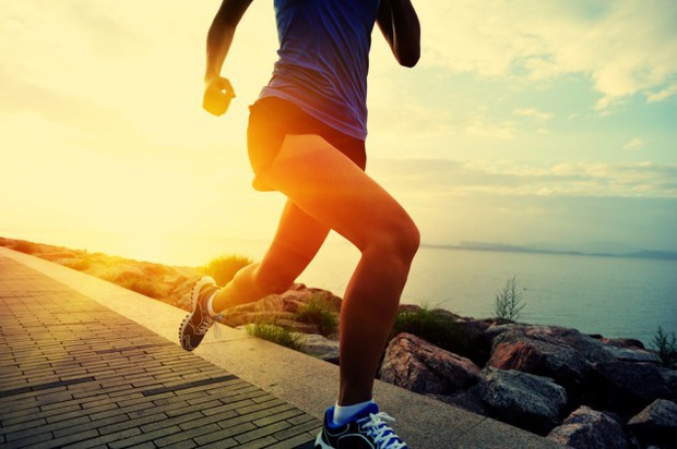 5 thói quen tập thể dục vào mùa hè rất dễ gây đột tử, người Việt sau tuổi 40 hay mắc - Ảnh 1.