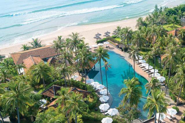 Resort 5 sao ở Mũi Né được ví là “ốc đảo xanh” của vùng nhiệt đới: Thiết kế đậm hồn Việt, được nhiều người nổi tiếng lựa chọn nghỉ dưỡng - Ảnh 1.
