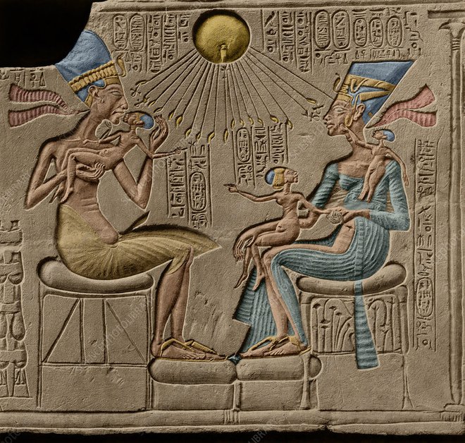 Chân dung Nữ hoàng Nefertiti quyền năng của Ai Cập cổ đại, được ...