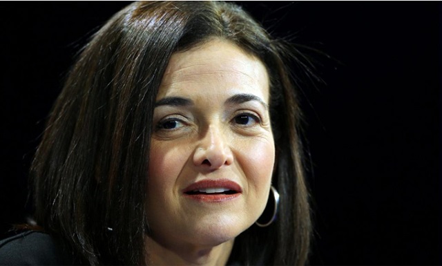 'Nữ tướng' quyền lực nhất Facebook từ chức