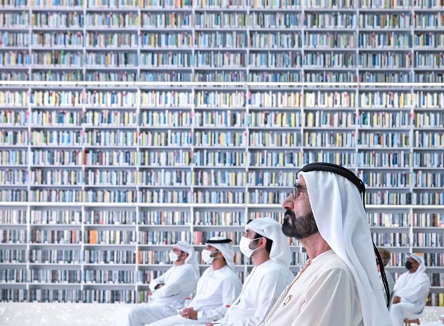 bên trong thư viện hình cuốn sách 270 triệu USD ngập công nghệ ở Dubai - Ảnh 2.