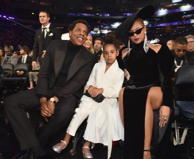 Con gái David Beckham và con gái Beyonce cùng 10 tuổi, em bé nào sống xa hoa hơn? - Ảnh 4.