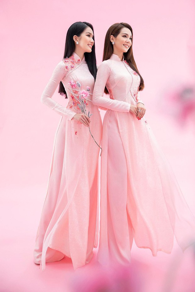 Á hậu Phương Anh đọ nhan sắc đỉnh cao với Hoa hậu Quốc tế 2019 trong tà áo dài Việt Nam - Ảnh 3.