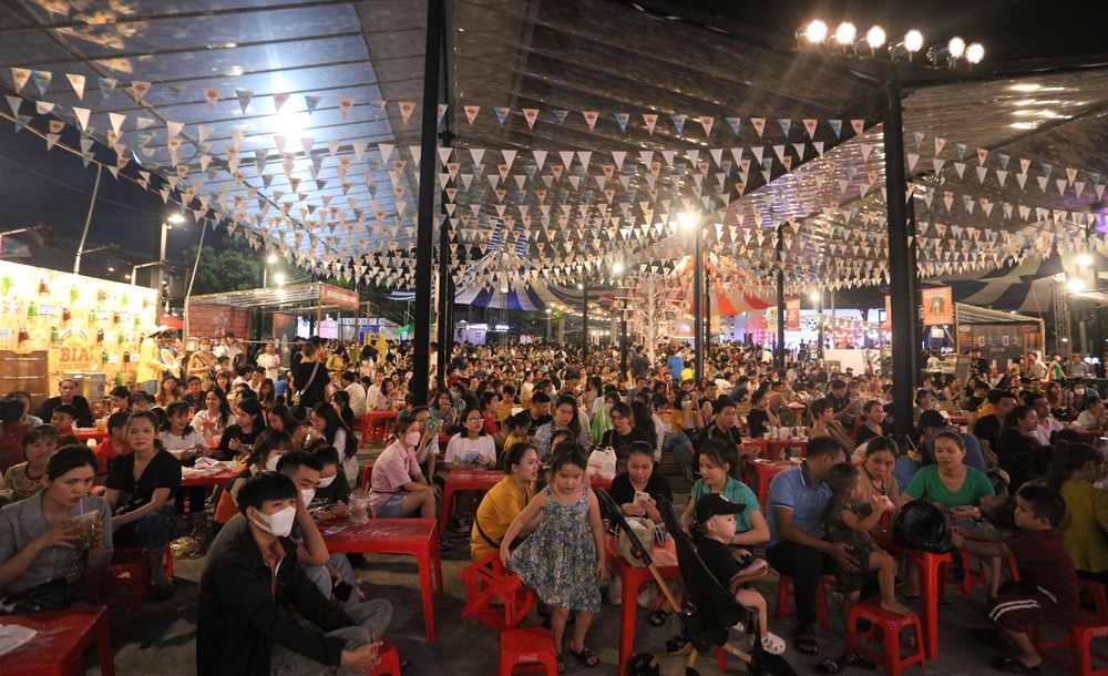  Lễ hội đường phố, chợ đêm lớn nhất Đà Nẵng ken đặc khách tối cuối tuần - Ảnh 18.