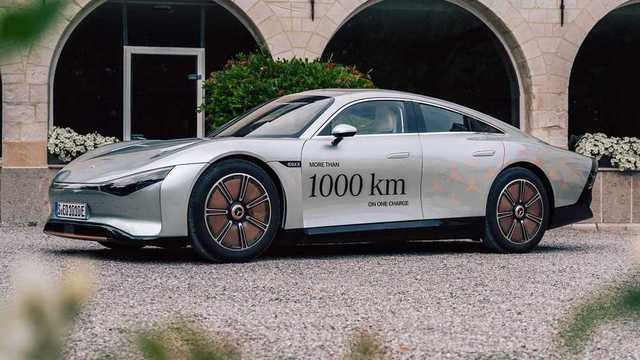 Chạy 1.200km trong một lần sạc, chiếc ô tô của Mercedes-Benz đạt kỷ lục chưa từng có - Ảnh 2.