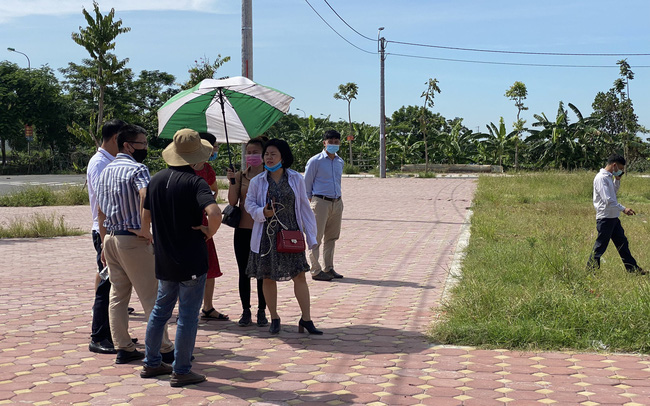 'Nóng' đấu giá đất tại Mê Linh: Giá trúng cao nhất lên đến 85 triệu đồng/m2 - Ảnh 1