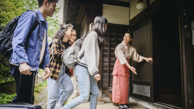 Cây viết uy tín của Traveller gợi ý 9 trải nghiệm nên có 1 lần trong đời: Phượt xuyên Việt được gọi tên, sánh vai cùng các tour quốc tế - Ảnh 4. Cây viết uy tín của Traveller gợi ý 9 trải nghiệm nên có 1 lần trong đời: Phượt xuyên Việt được gọi tên, sánh vai cùng các tour quốc tế - Ảnh 4.
