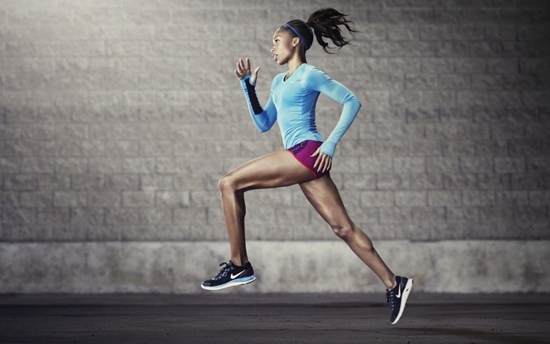 1 tiếng chạy bộ mỗi ngày ảnh hưởng thế nào tới xương khớp? Muốn chạy bộ hiệu quả, sức khỏe thăng hạng nhất định phải lưu ý 3 điều - Ảnh 3.
