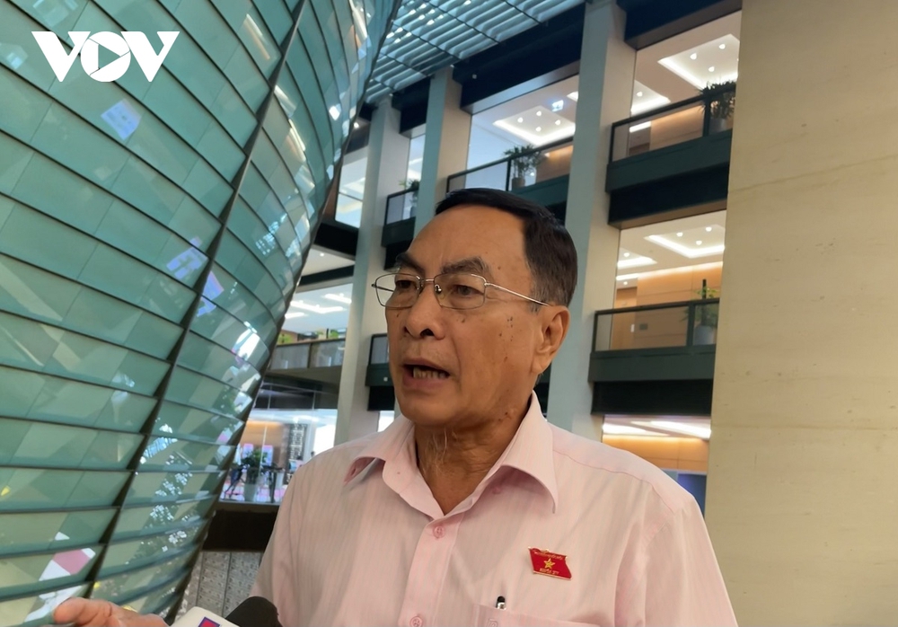  Quả bom Việt Á phát nổ: Việc chăm sóc cho bệnh nhân cũng bị ảnh hưởng rất lớn - Ảnh 1.