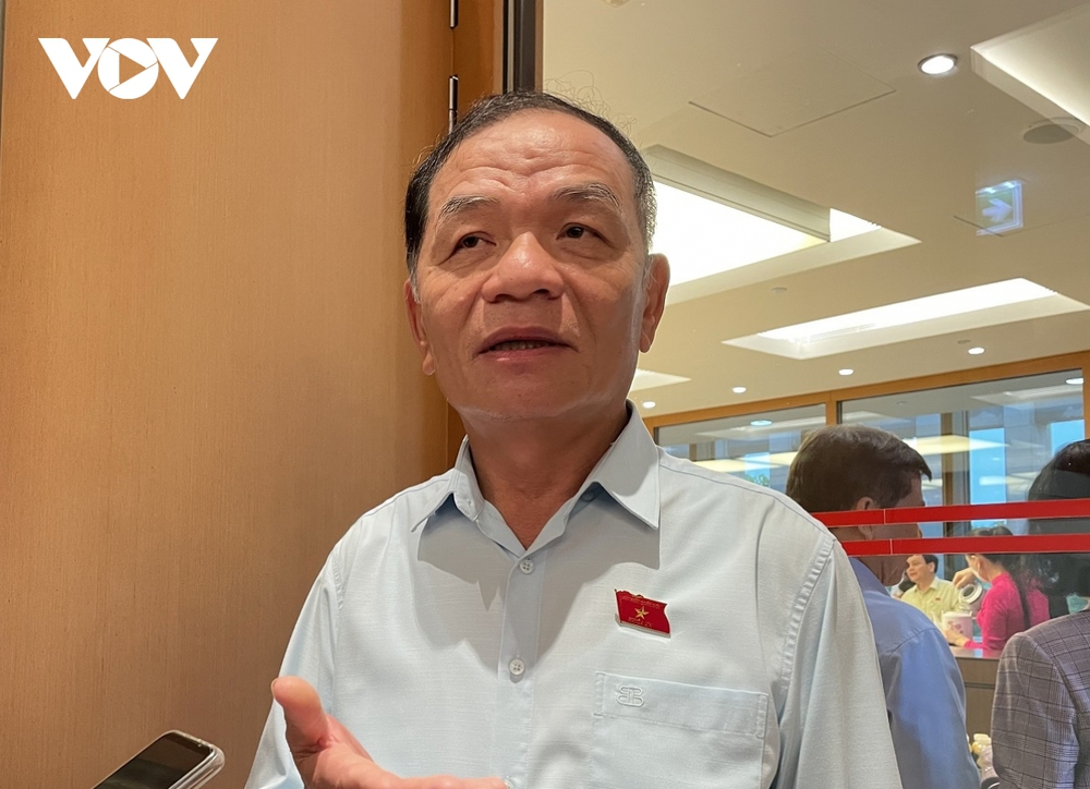  Quả bom Việt Á phát nổ: Việc chăm sóc cho bệnh nhân cũng bị ảnh hưởng rất lớn - Ảnh 2.