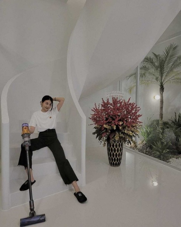 Hé lộ căn biệt thự sang trọng, hiện đại rộng tới 1.000m² của siêu mẫu Thanh Hằng - Ảnh 9.