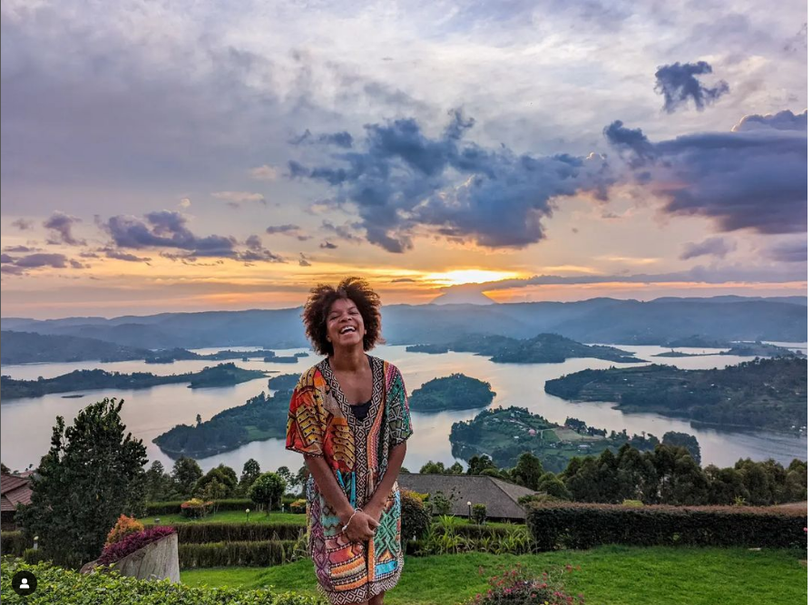 Cô gái 31 tuổi từ bỏ công việc mơ ước ở phố Wall, một mình đi du lịch vòng quanh thế giới: “Tôi chắc chắn mình sẽ hối hận nếu không làm điều đó” - Ảnh 2. Cô gái 31 tuổi từ bỏ công việc mơ ước ở phố Wall, một mình đi du lịch vòng quanh thế giới: “Tôi chắc chắn mình sẽ hối hận nếu không làm điều đó” - Ảnh 2.