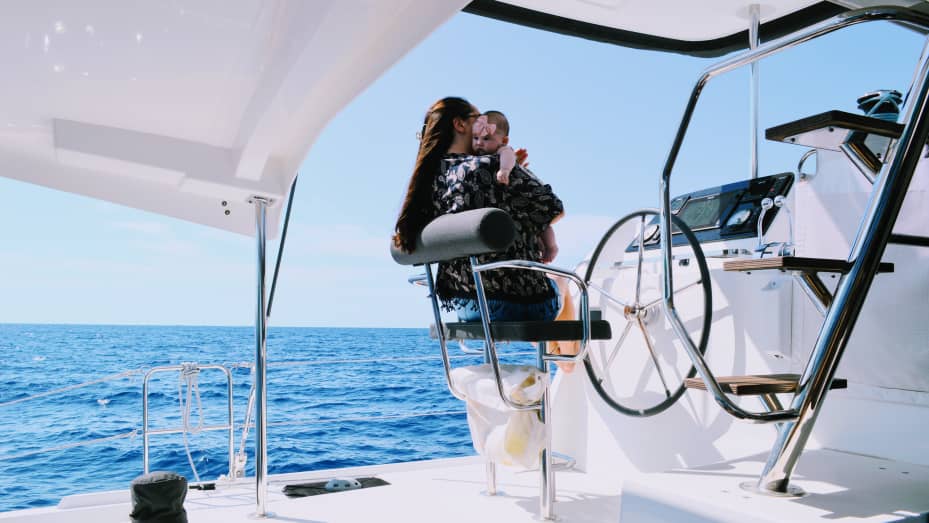 Người phụ nữ 33 tuổi chia sẻ cách kiếm hơn 17 tỷ một năm: Chỉ làm việc 10 tiếng/tuần và nghỉ hưu bất cứ lúc nào tuỳ thích - Ảnh 3. Người phụ nữ 33 tuổi chia sẻ cách kiếm hơn 17 tỷ một năm: Chỉ làm việc 10 tiếng/tuần và nghỉ hưu bất cứ lúc nào tuỳ thích - Ảnh 3.