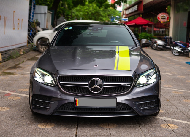 Chiếc Mercedes-Benz này chạy 120.000km vẫn có giá 2,4 tỷ đồng nhờ tiền nâng cấp đồ chơi bằng 1/3 giá trị xe - Ảnh 5.