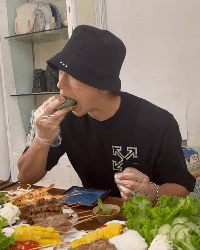 Vợ chồng Kim Tae Hee đặc biệt mê ẩm thực Việt, 3 tháng hẹn hò liên tiếp 2 lần ở đảo Jeju chỉ để đến quán Việt ăn món này - Ảnh 7.