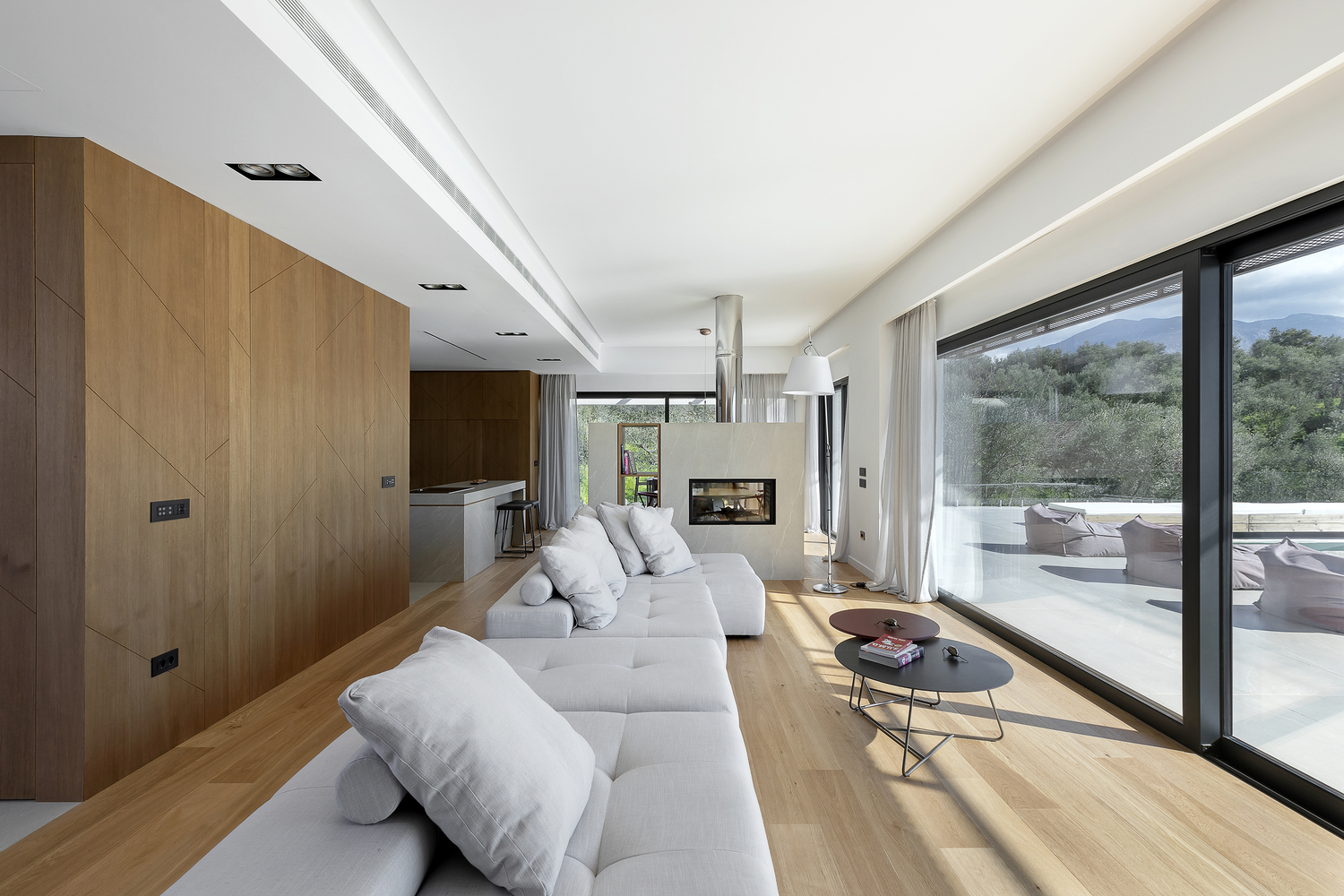 Ngôi nhà với nguồn cảm hứng từ tổ chim - Ảnh 4. Ngôi nhà với nguồn cảm hứng từ tổ chim - Ảnh 4.