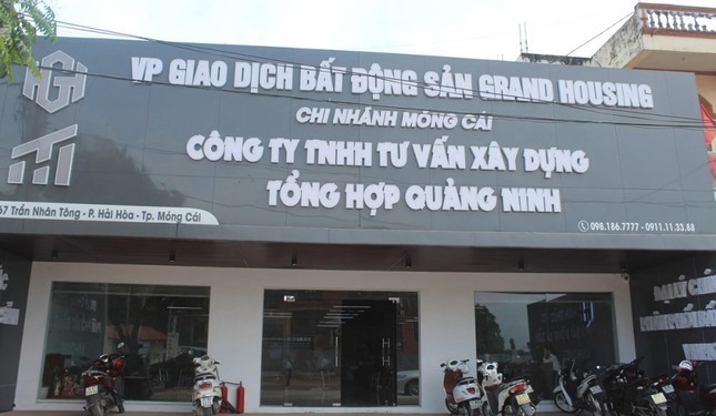  Đình chỉ hoạt động 13 văn phòng bất động sản ở Móng Cái  - Ảnh 1.