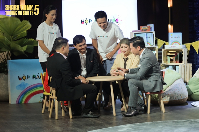 Được shark Bình cam kết rót vốn 8 tỷ, Founder Minh Trang: Trong kinh doanh giáo dục, HẬU QUẢ hay HIỆU QUẢ phụ thuộc lớn vào năng lực, cái tâm và tư duy của người cung cấp dịch vụ! - Ảnh 11. Được shark Bình cam kết rót vốn 8 tỷ, Founder Minh Trang: Trong kinh doanh giáo dục, HẬU QUẢ hay HIỆU QUẢ phụ thuộc lớn vào năng lực, cái tâm và tư duy của người cung cấp dịch vụ! - Ảnh 11.