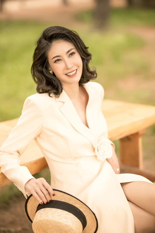 Cuộc sống viên mãn của doanh nhân - Hoa hậu Hà Kiều Anh trong các cơ ngơi hàng trăm tỉ đồng - Ảnh 1.
