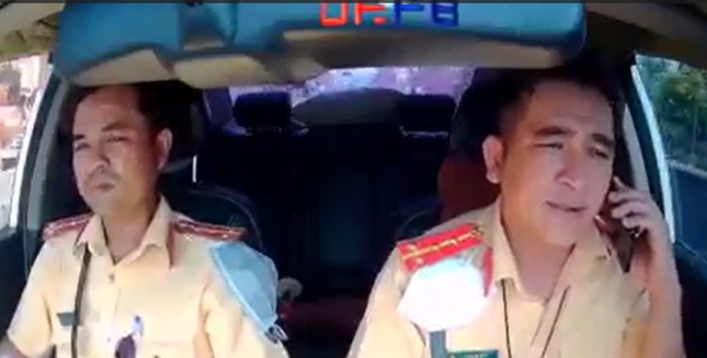  Đã làm rõ hai CSGT có lời nói không chuẩn mực trong clip trên mạng xã hội  - Ảnh 1.