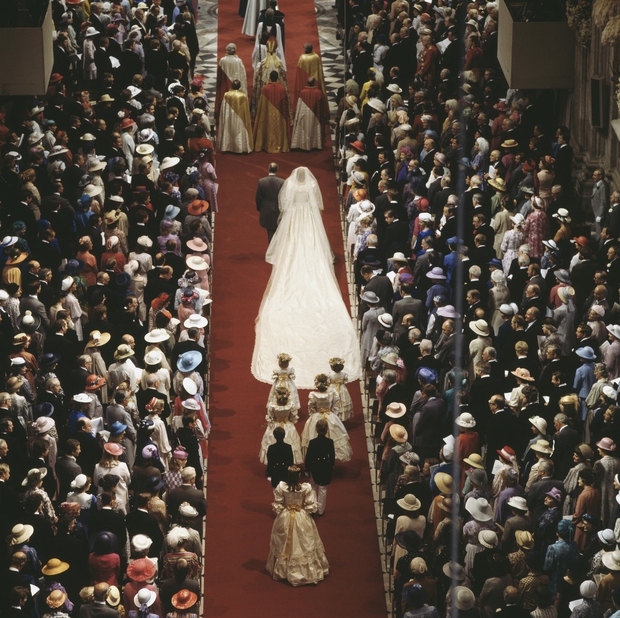  Những đám cưới hoành tráng và đẹp nhất thế kỷ của giới Hoàng gia cho đến tài phiệt, minh tinh - Ảnh 7.