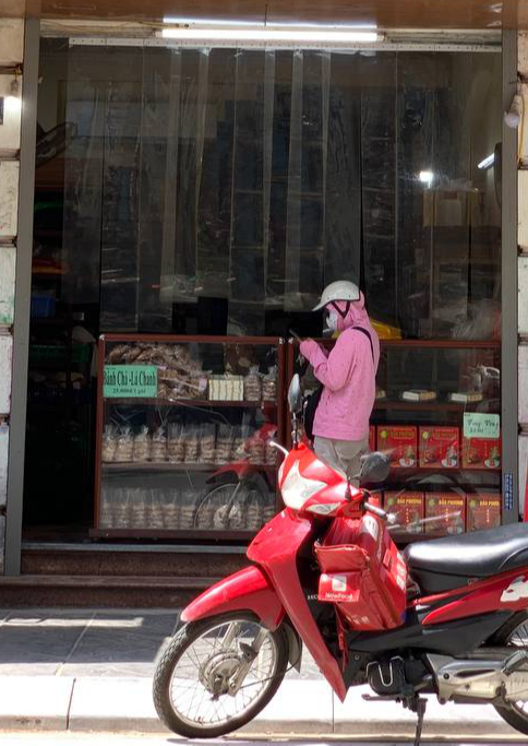 Hà Nội: Năm nay bánh Trung thu xuống phố đắt đỏ hơn, tăng khoảng 20% so với năm ngoái - Ảnh 8.