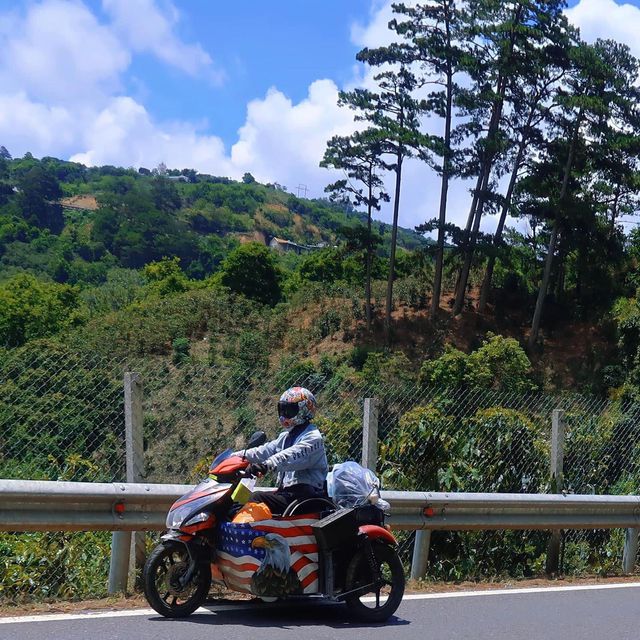 Chàng trai đi phượt khắp Việt Nam bằng xe lăn: Tạo ra điều kỳ diệu cho chính mình, tự tay làm nên khu vườn nhỏ mơ ước - Ảnh 3.