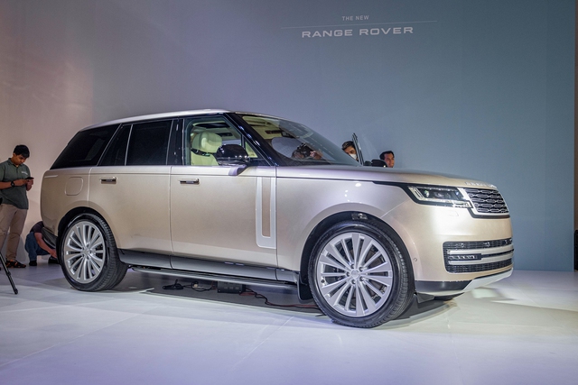 Range Rover 2022 ra mắt Việt Nam: Giá từ 11,9 tỷ đồng, nhiều tiện nghi ghế VIP, lựa chọn sang xịn ngang tầm Mercedes-AMG G 63 - Ảnh 7.