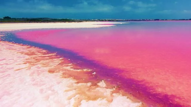 Chiêm ngưỡng 4 hồ nước màu hồng tuyệt đẹp hiếm có trên thế giới, để thấy hóa ra thiên nhiên cũng có trái tim lãng mạn - Ảnh 5.