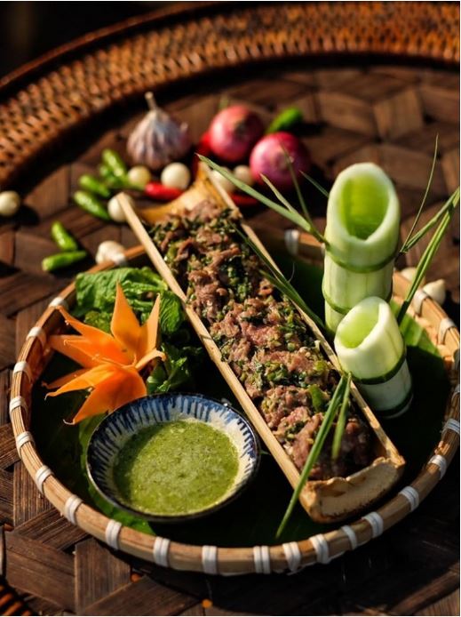 Đến Lai Châu phải ăn Lam nhọ - đỉnh cao nghệ thuật ướp và nướng cầu kì bậc nhất của người Việt - Ảnh 2.