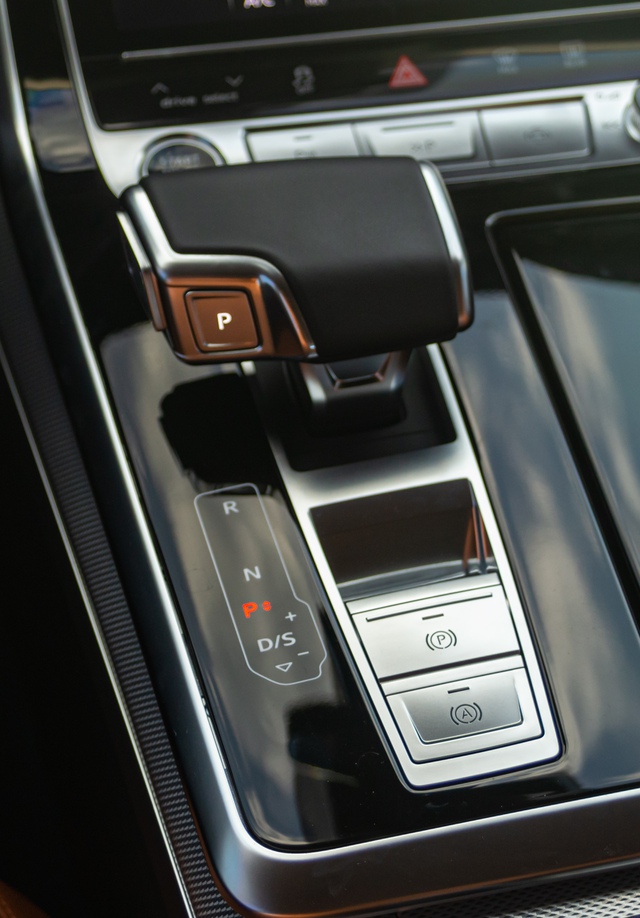 Mỗi tháng chạy 1.000km, chủ nhân Audi Q8 bán xe sau nửa năm với giá rẻ hơn 300 triệu - Ảnh 24.
