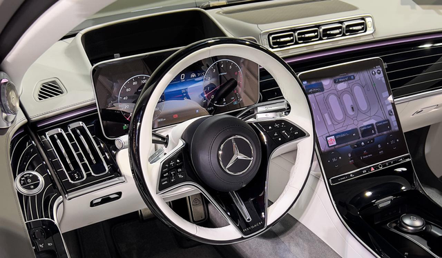 Mercedes-Maybach S 680 chính hãng rẻ hơn nhập ngoài 10 tỷ đồng - Sedan siêu sang nhiều công nghệ cho nhà giàu Việt - Ảnh 7.