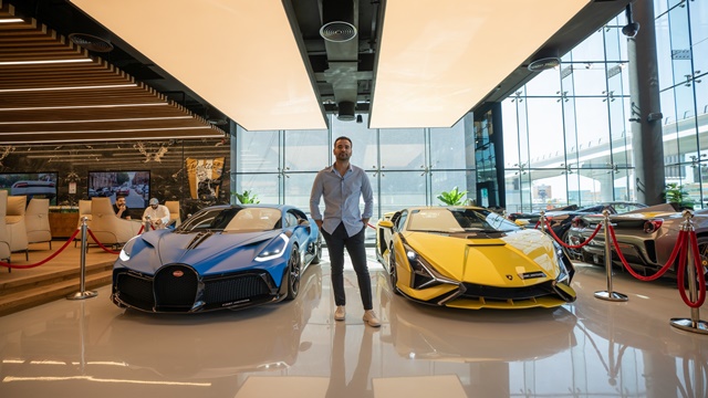 Bên trong showroom chuyên bán siêu xe đặc biệt xa xỉ ở Dubai - Ảnh 2.