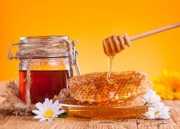 Phụ nữ uống nước mật ong vào thời điểm này trong ngày giúp hồi xuân, chống ung thư, thải độc nội tạng - Ảnh 3.