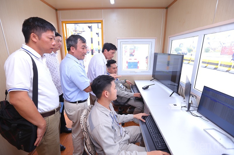 Cảng Hải Phòng đưa hệ thống quản lý thông minh vào sản xuất - Ảnh 4. Cảng Hải Phòng đưa hệ thống quản lý thông minh vào sản xuất - Ảnh 4.