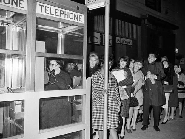 Bốt điện thoại công cộng cuối cùng đã bị tháo dỡ, trở thành một biểu tượng văn hóa trong lòng người dân New York - Ảnh 3.