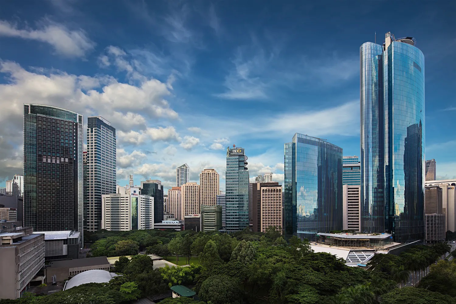 10 người giàu nhất Philippines 2022: Ông chủ Highlands Coffee xếp thứ 7 - Ảnh 8. 10 người giàu nhất Philippines 2022: Ông chủ Highlands Coffee xếp thứ 7 - Ảnh 8.