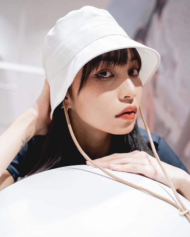 Khen cho màn hợp tác Nike x Jacquemus: Vẫn là đồ thể thao mà sang và cực hay - Ảnh 9.