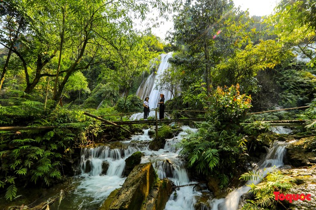 Khám phá thác Tạt Nàng đẹp quyến rũ giữa núi rừng Sơn La - Ảnh 8.