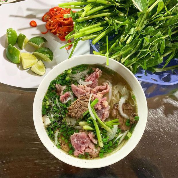 Vietnam has 8 dishes that are praised by foreign newspapers: All specialties to Western guests must be "addicted" - Photo 3.