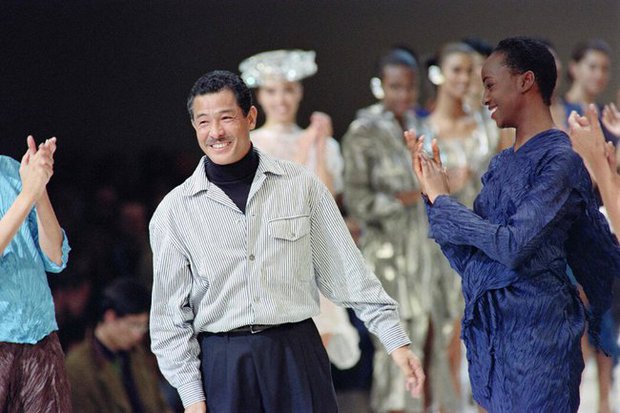Nhà thiết kế lừng danh Issey Miyake qua đời, để lại di sản nghệ thuật to lớn, là người đưa thời trang Nhật Bản vươn tầm thế giới - Ảnh 9.