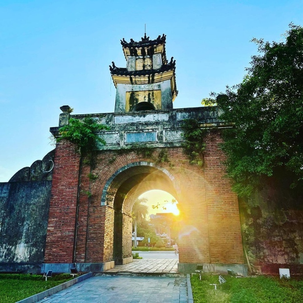 Ngắm tòa thành cổ gần 400 tuổi ở Quảng Bình từng vang danh cả nước một thời - Ảnh 1.