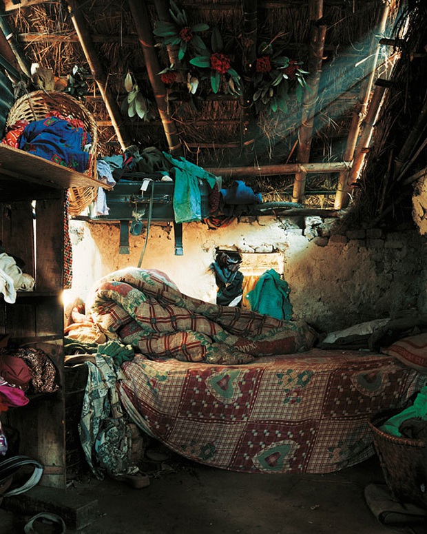 Bộ ảnh căn phòng ngủ của trẻ em khắp nơi trên thế giới với sự khác biệt bất ngờ - Ảnh 2.