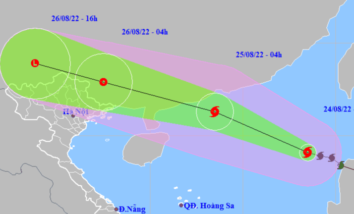 Bão số 3 giật cấp 14 đang lao nhanh hướng vào khu vực các tỉnh phía Bắc - Ảnh 1.