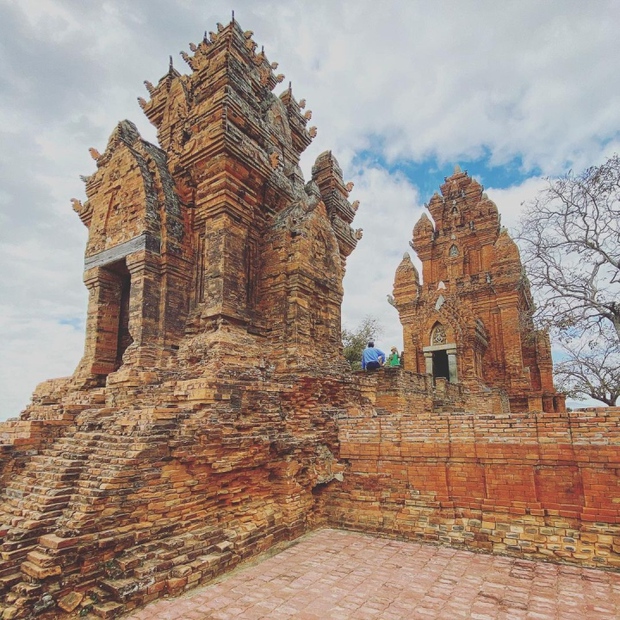  Cụm tháp Chăm đẹp nhất đất Việt vẫn giữ được vẻ nguyên vẹn sau 800 năm - Ảnh 3.