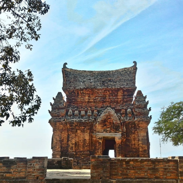  Cụm tháp Chăm đẹp nhất đất Việt vẫn giữ được vẻ nguyên vẹn sau 800 năm - Ảnh 4.