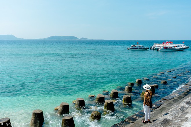 Những địa điểm “vô thực” ở Lý Sơn làm say lòng biết bao du khách - Ảnh 2.